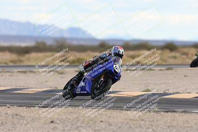 media/Nov-16-2025-Race Pace (Sun) [[8c5fa54630]]/Non Verified Riders (1st 20 Minutes)/5-Turn 15 (110pm)/